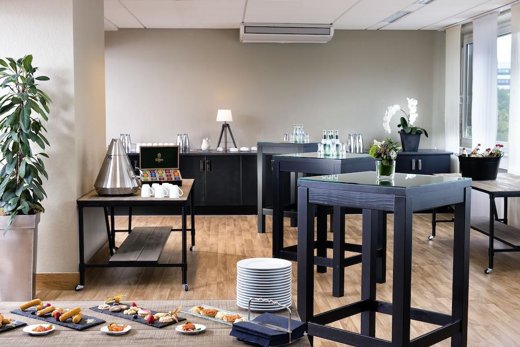 Wyndham Atrium Hotel Hanower