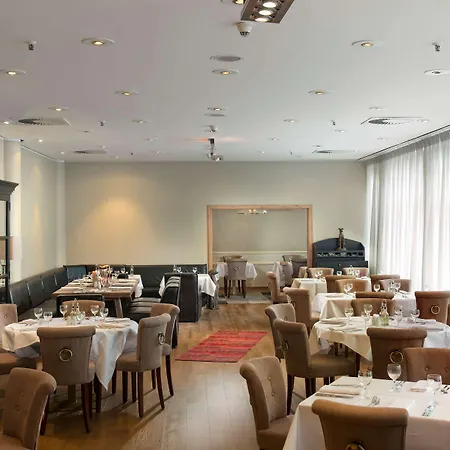 Wyndham Hannover Atrium 